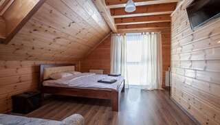 Дома для отпуска Berghaus Буковель Дом для отпуска-19